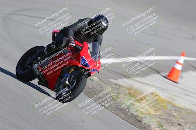 media/Nov-12-2023-Classic Track Days (Sun) [[11f17acb81]]/Group 3/session 2 turn 9/